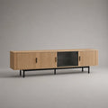Meuble TV bas en MDF plaqué chêne naturel à 4 portes, dont 1 en verre fumé, piètement en acier noir, 180 × 40 × 60 cm